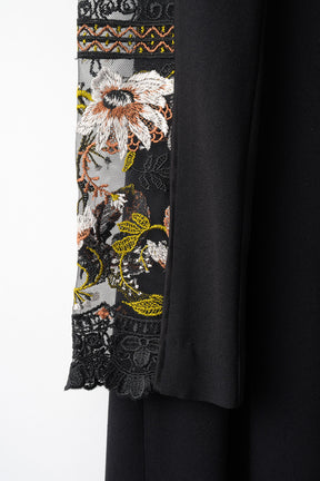 Petal collar lace dress (Black)