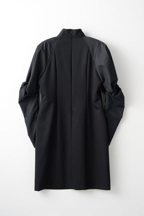 Twist sleeve mini dress (Black)