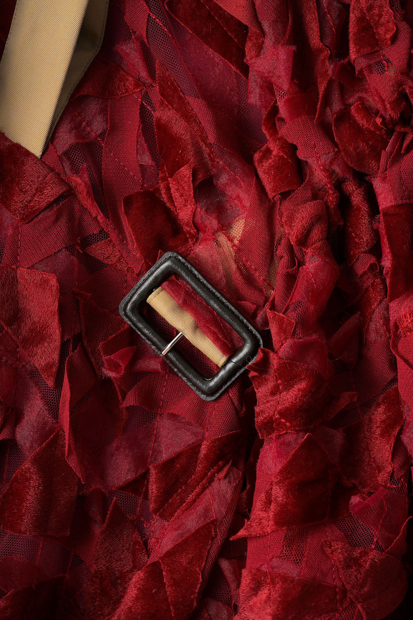 Petals carpet embroidered dress (Red)