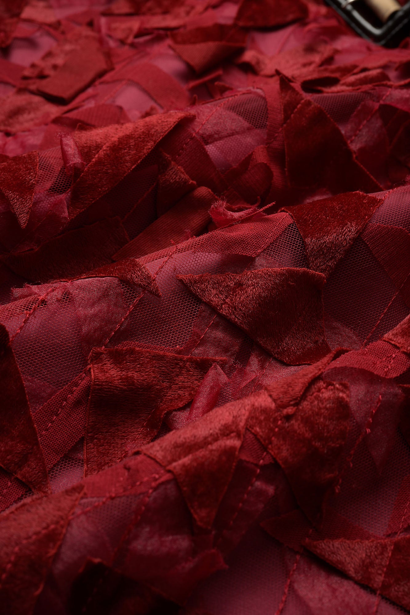 Petals carpet embroidered dress (Red)