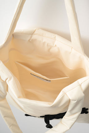 Trillium embroidered bag (Ivory)