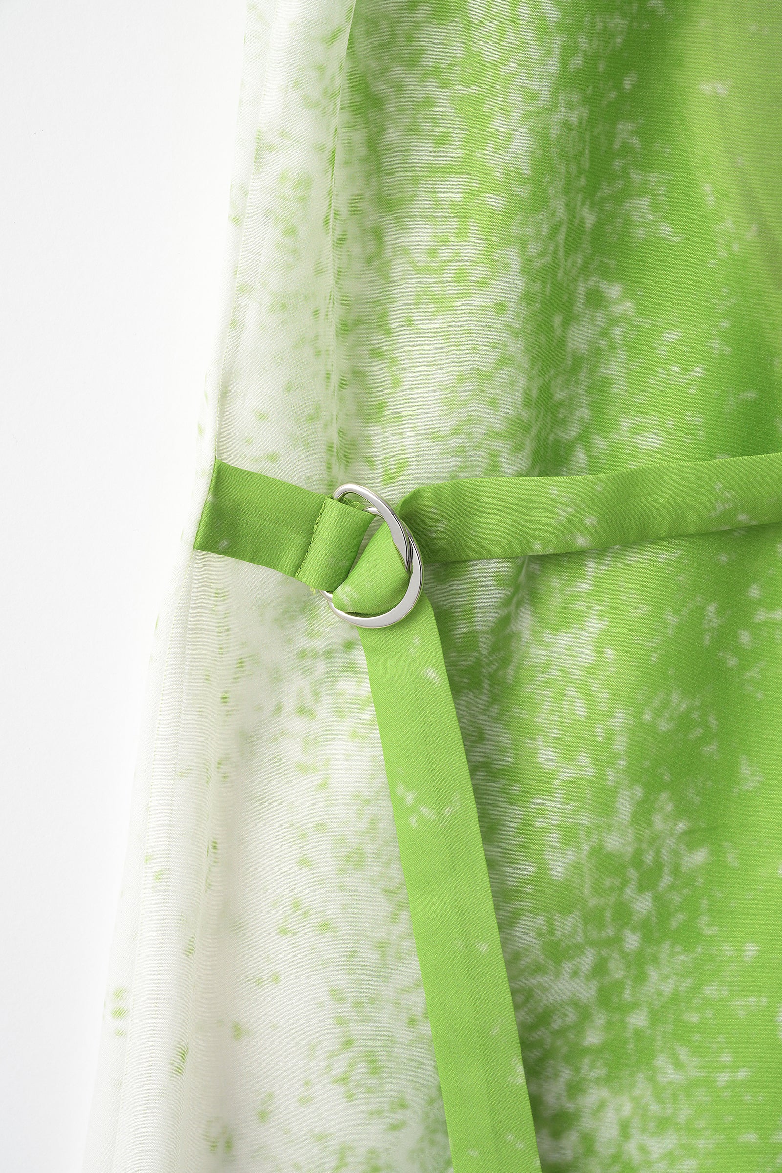 "Poppy" drawing tops (Light green)