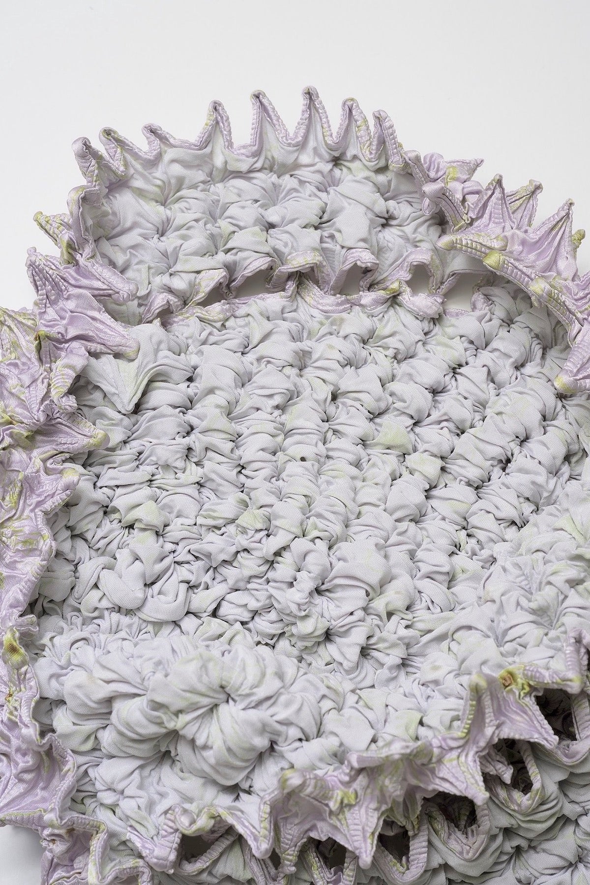 Camouflage flower pointy mini bag (Lavender)