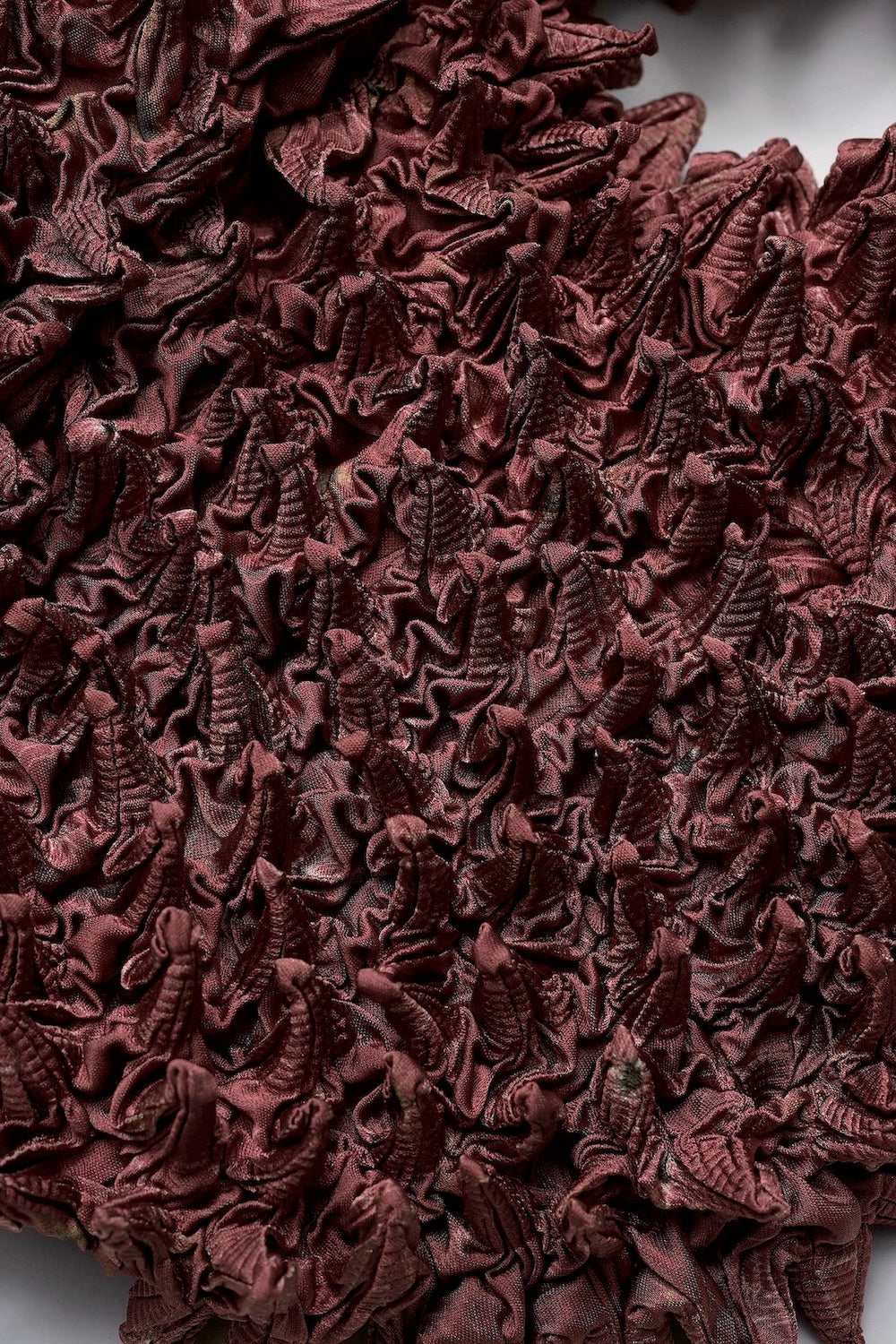 Camouflage flower pointy mini bag (Bordeaux)