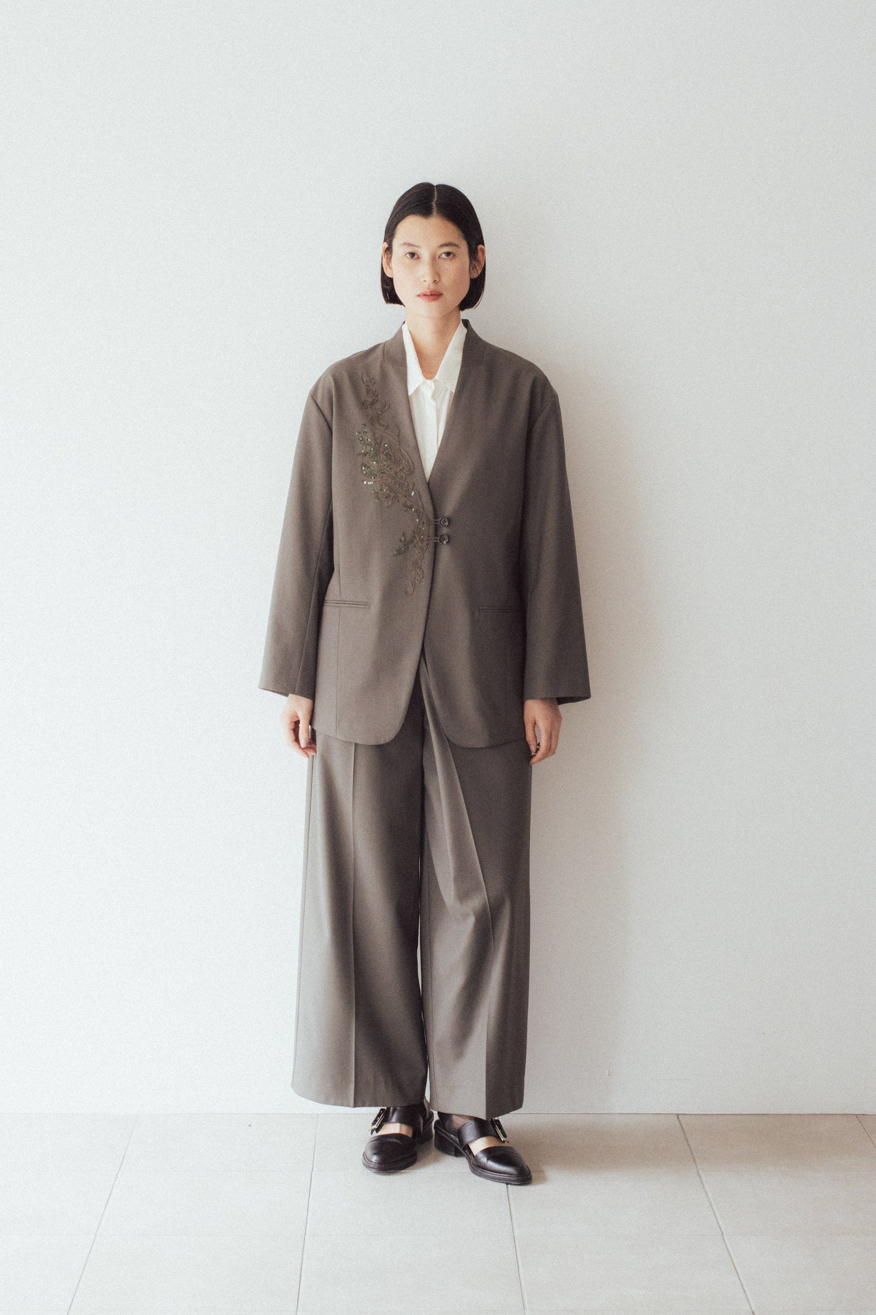 Veil embroidered set up (Khaki)