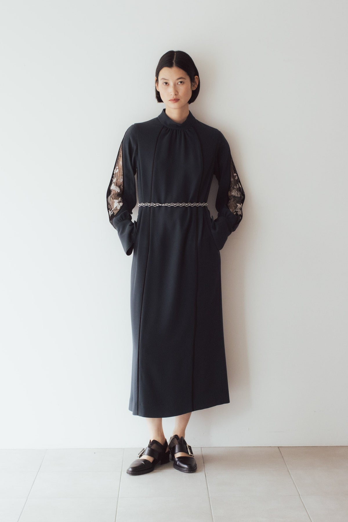 Petal sleeve lace dress set (Green)