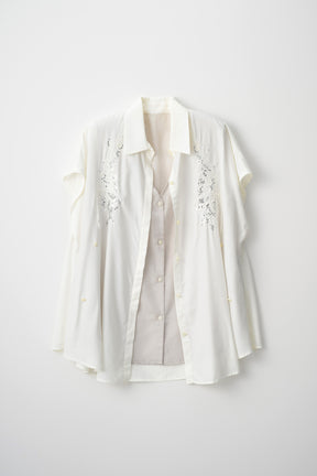 Veil embroidered shirt (White)