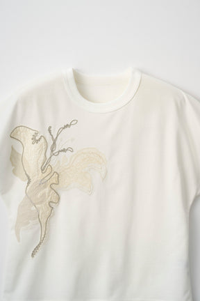 Flutter patchwork embroidered tops (White)