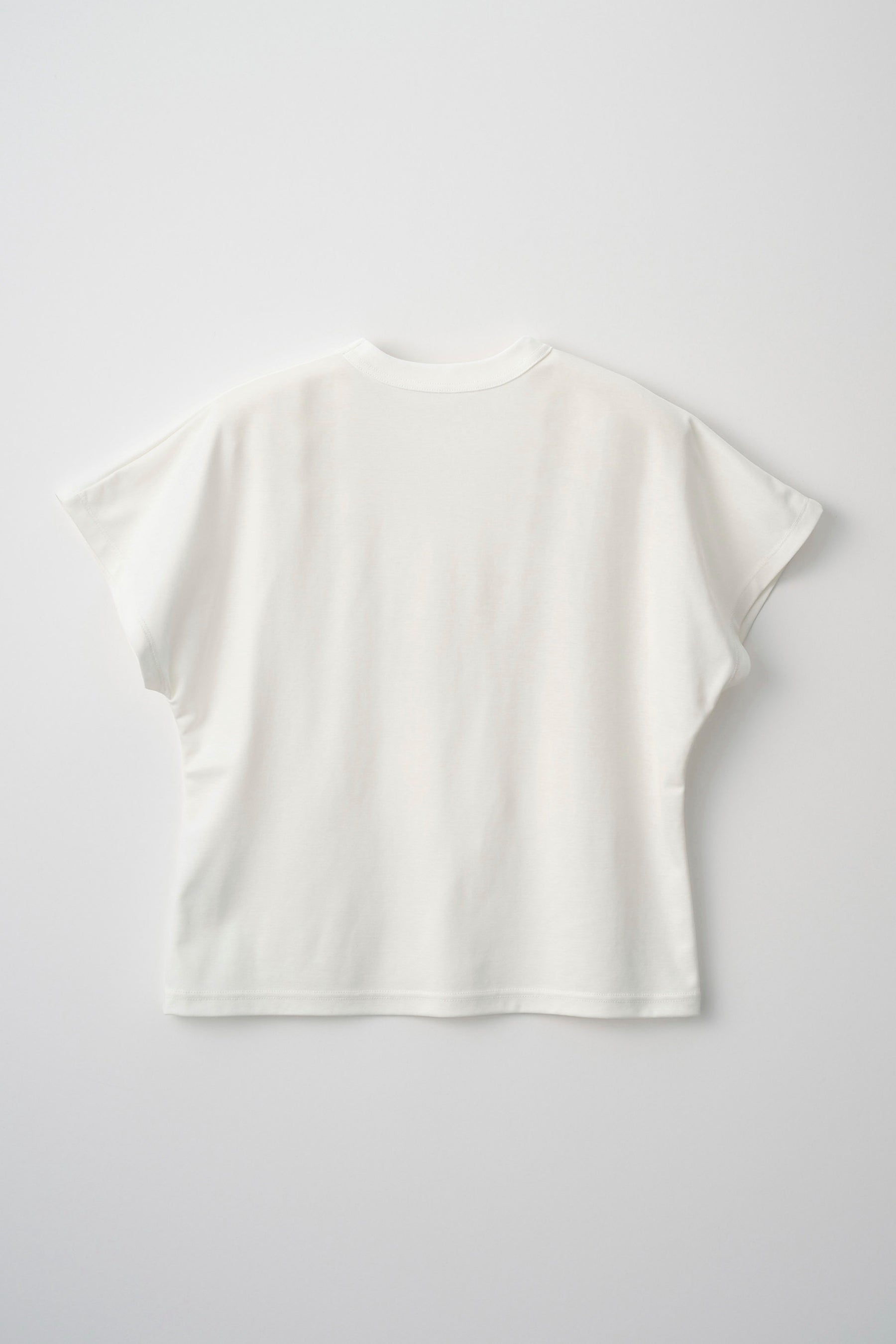 Flutter patchwork embroidered tops (White)