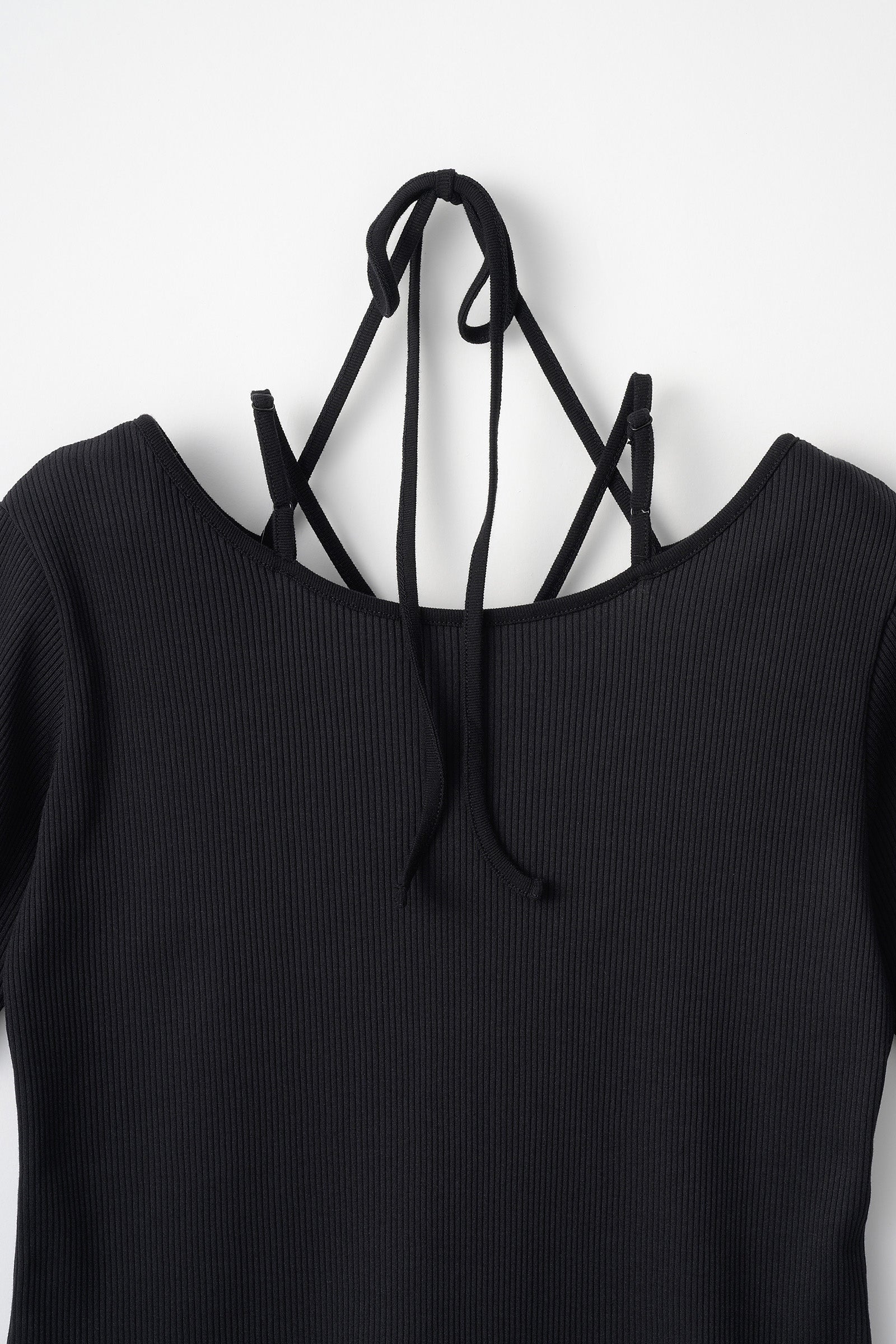 Ivy halfsleeve tops (Black)
