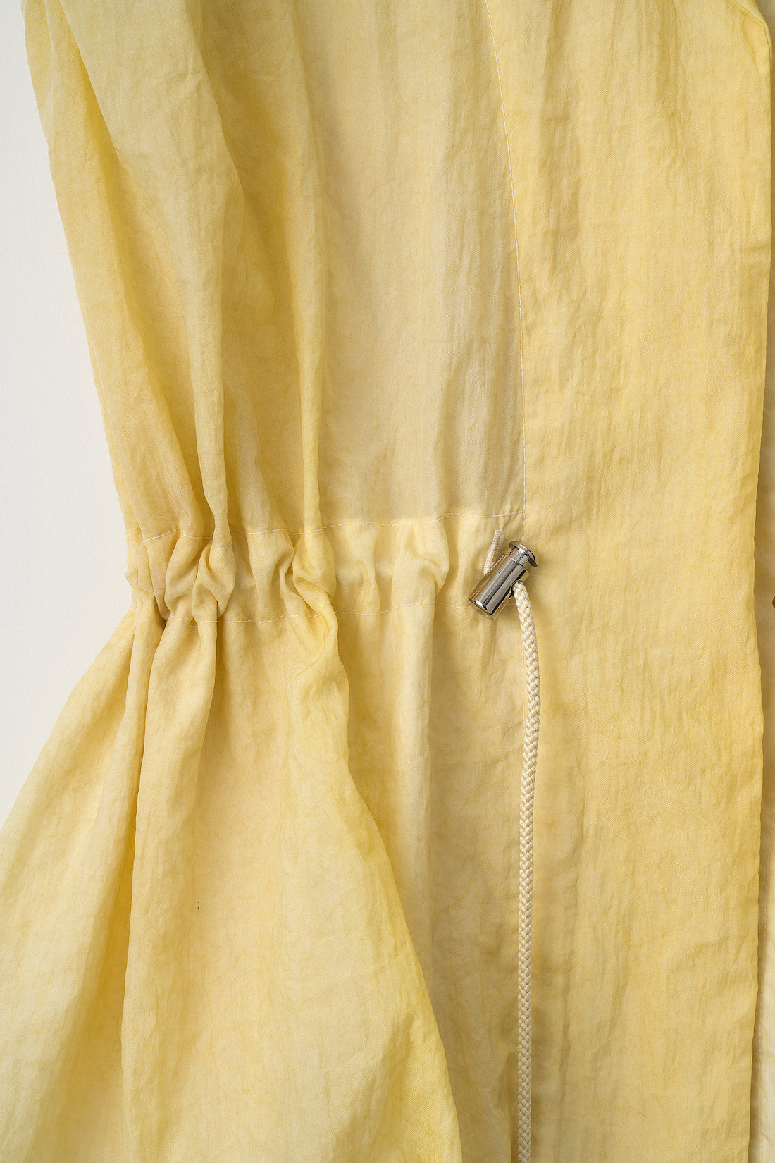 Radiance sleeveless tops (Yellow)