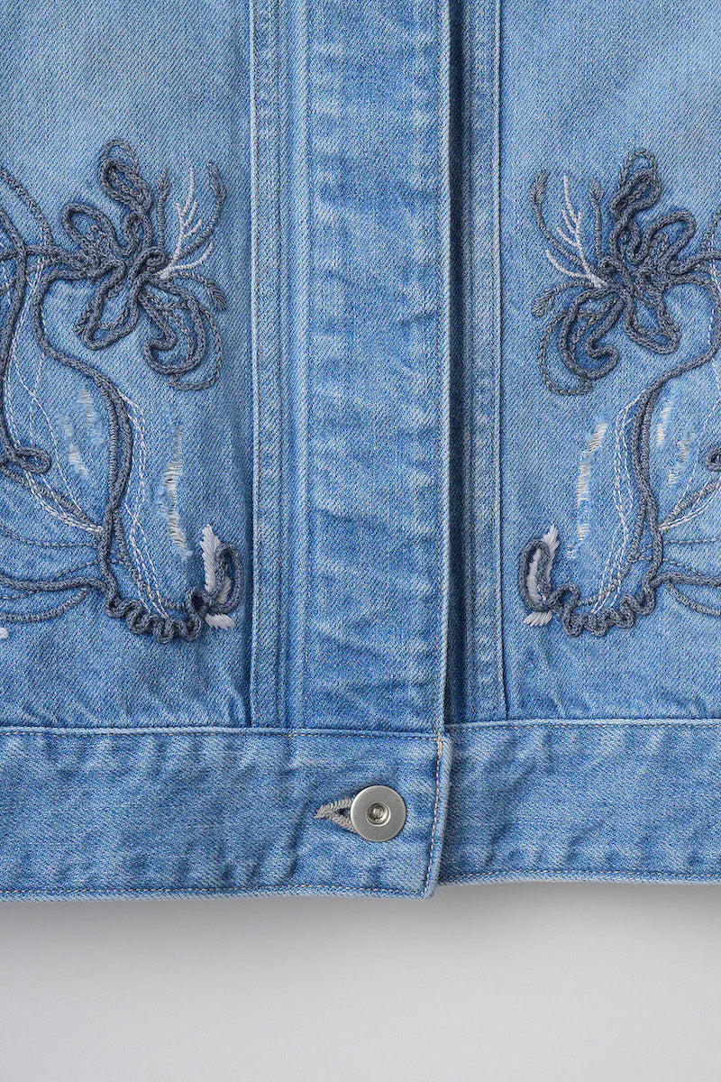 Nerine embroidered denim jacket (Blue)