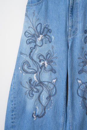 Nerine embroidered denim slacks (Blue)
