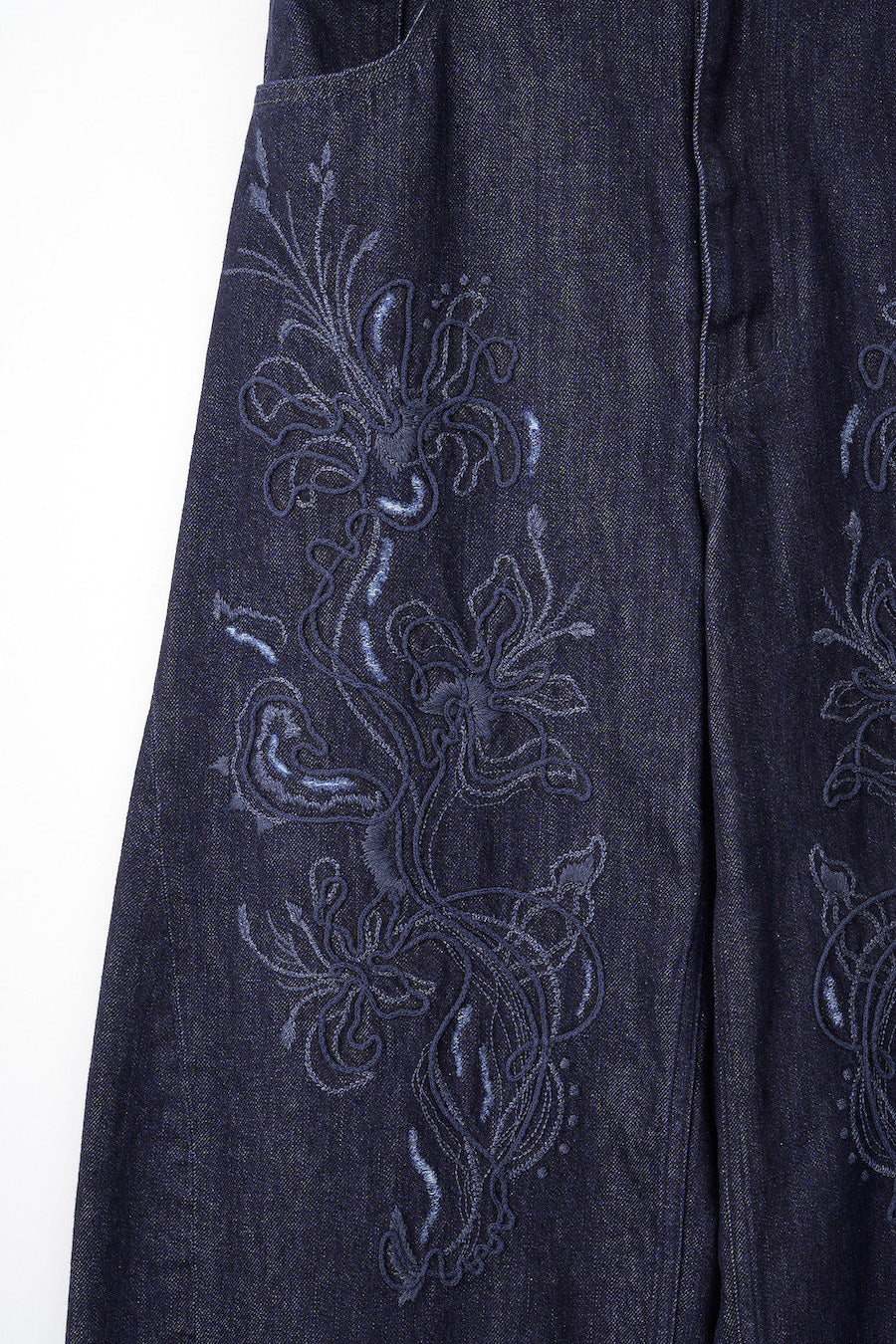Nerine embroidered denim slacks (Indigo)