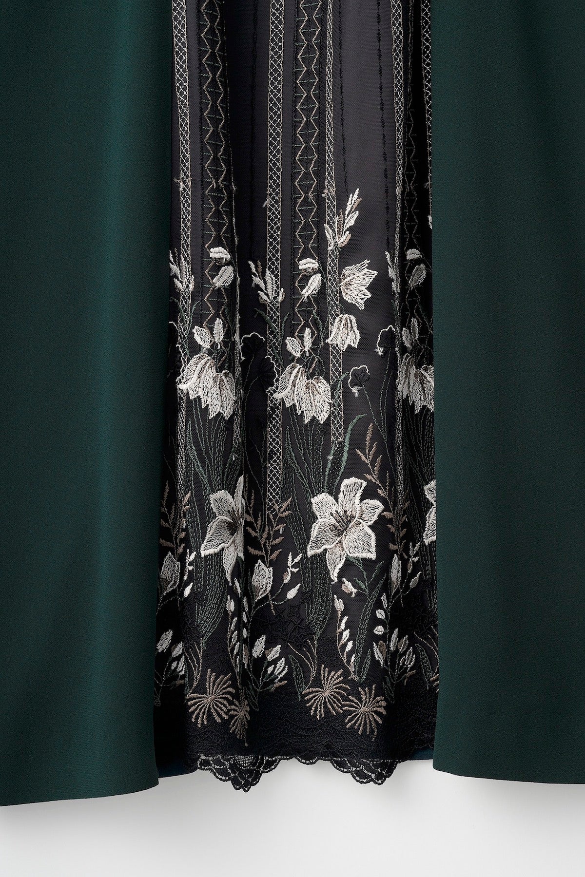 Classic lace dress (Green)
