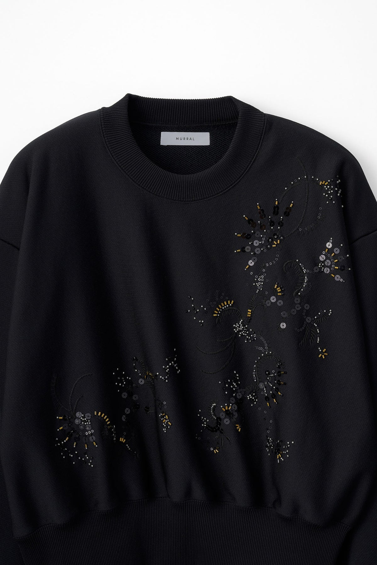 Glint beads embroidered sweatshirt (Black)