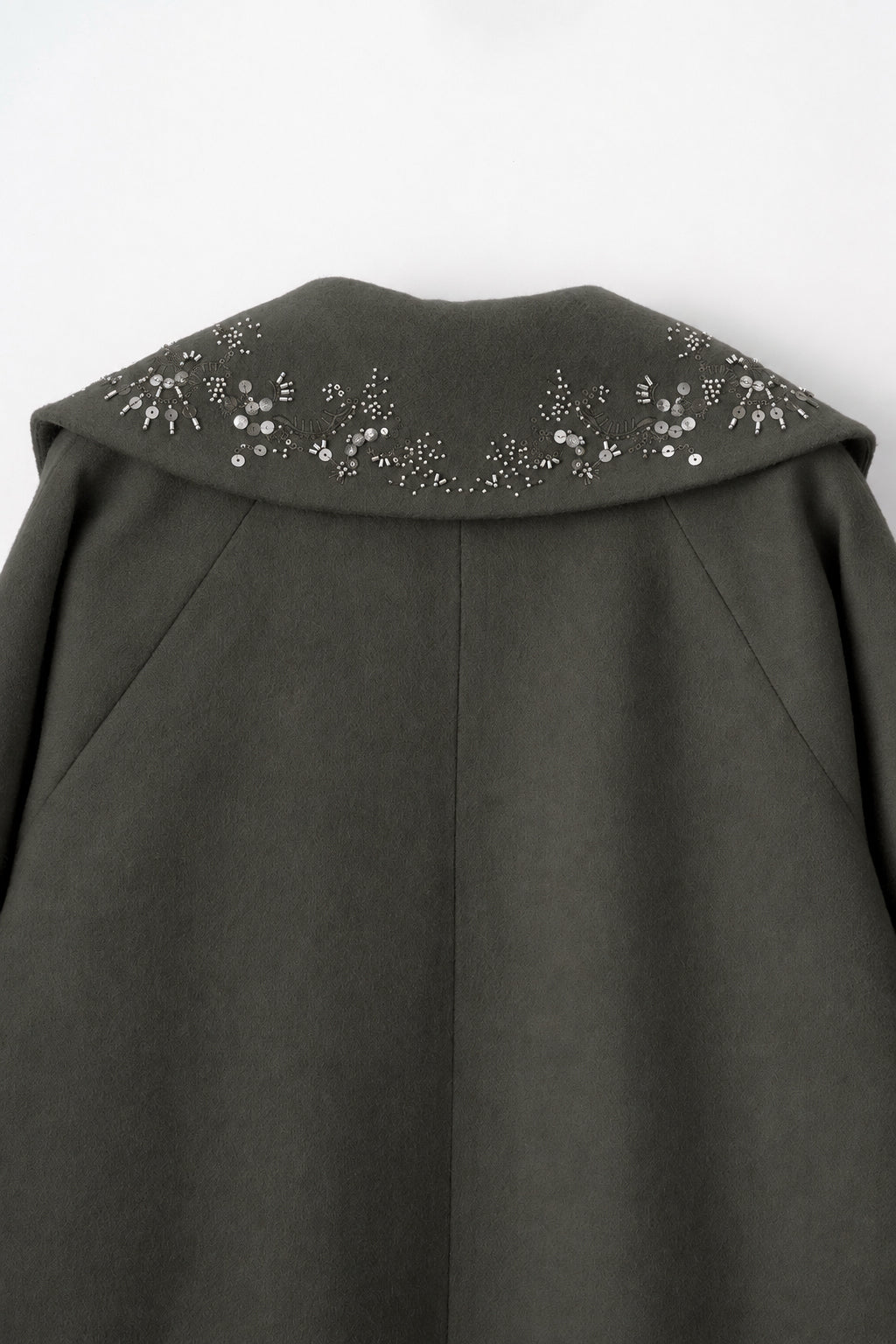 Glint beads embroidered long coat (Gray)