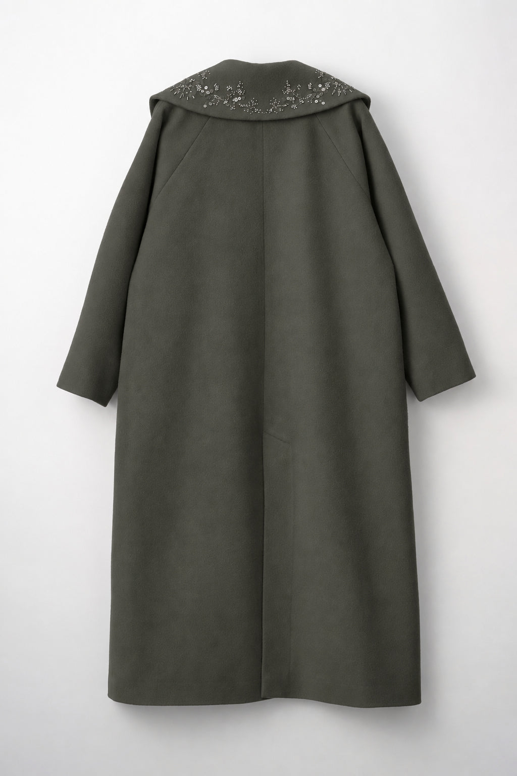 Glint beads embroidered long coat (Gray)