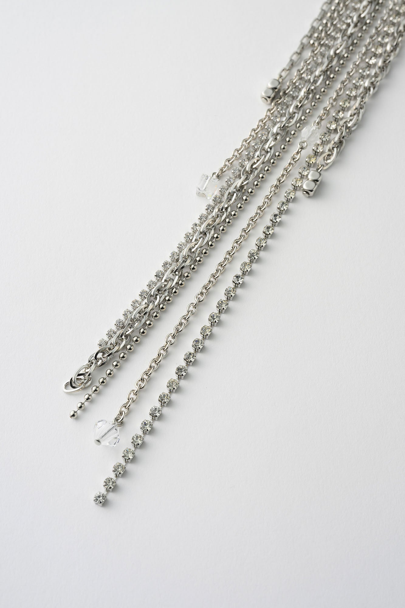 Glint chain pin Brooch (Silver)