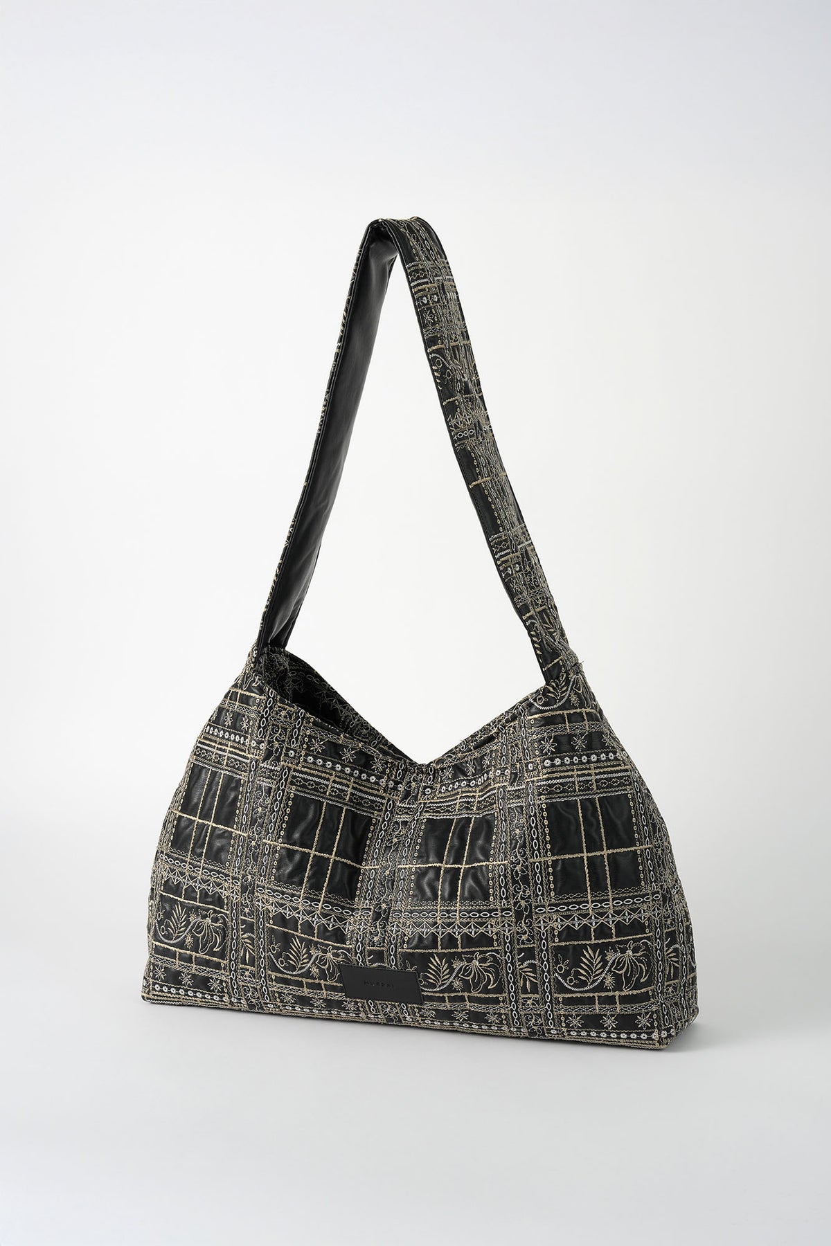 Gift check embroidered bag (Black)