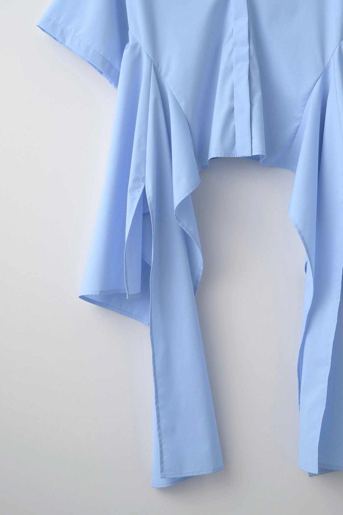 Tail shirt (Light blue)