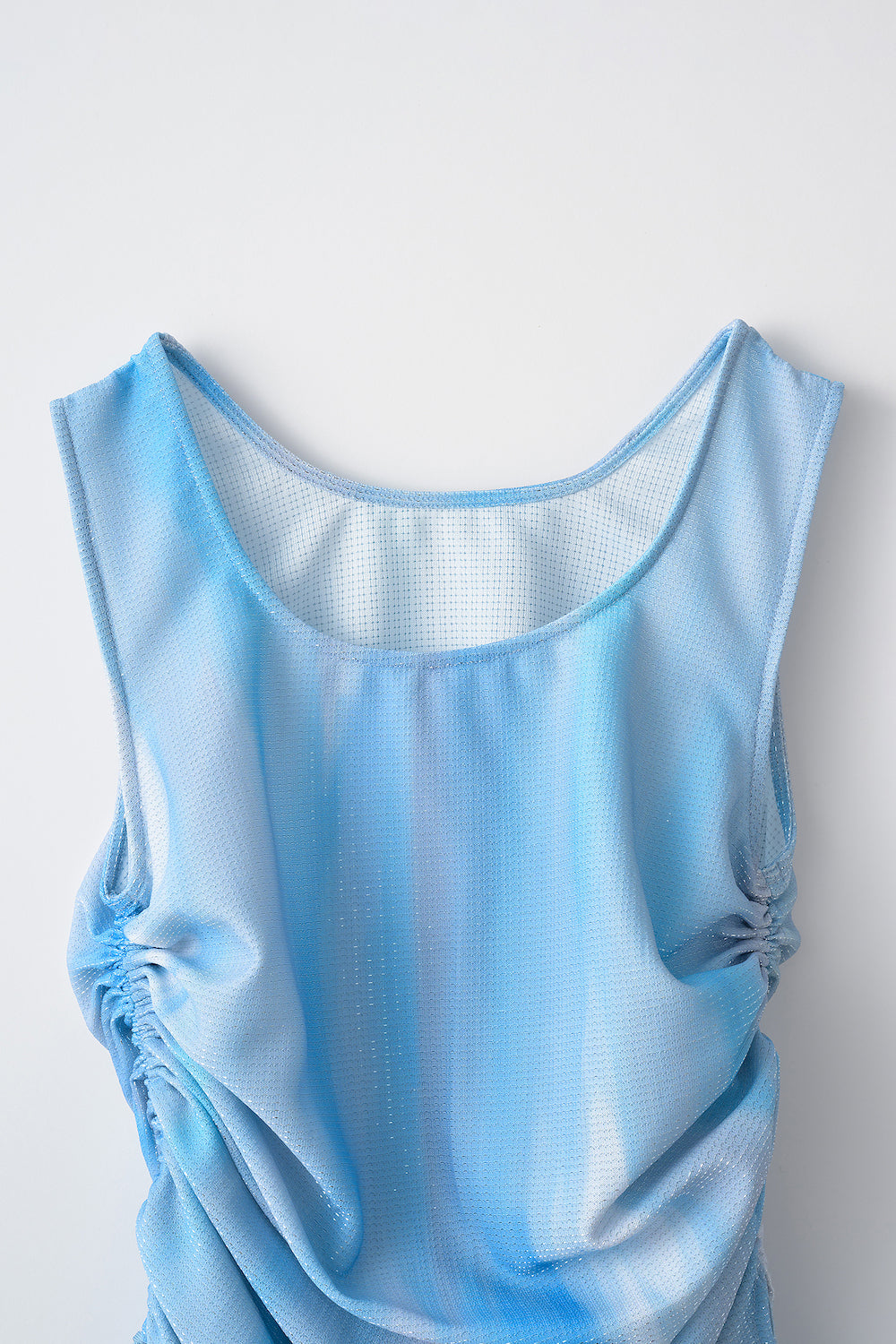 ″Effulgence″ tops (Sky blue)