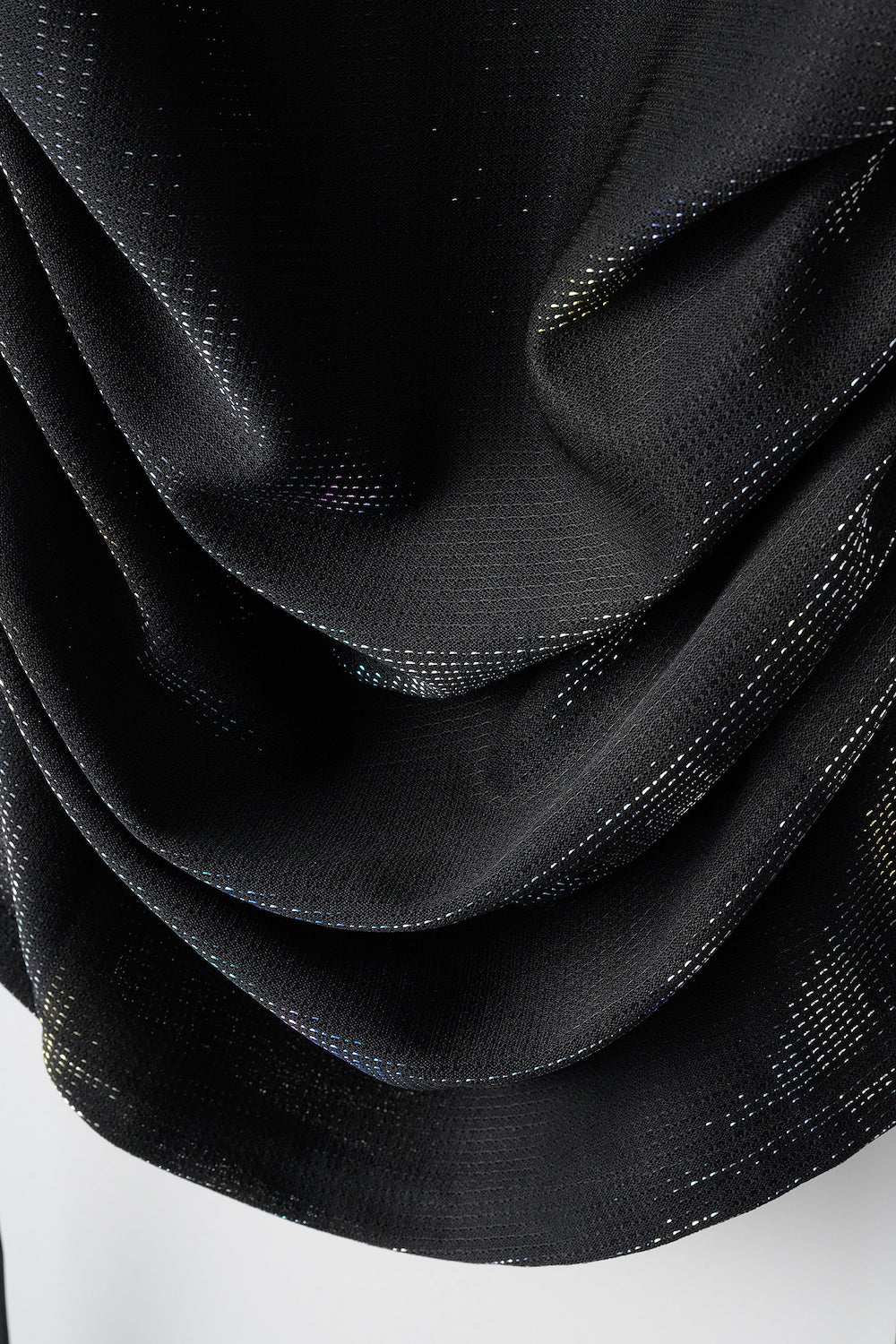 ″Effulgence″ tops (Black)