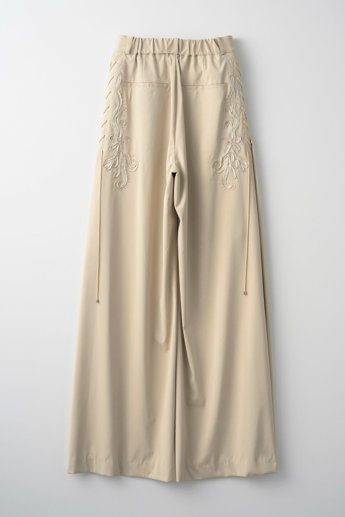 Glimmer embroidered slacks (Beige)