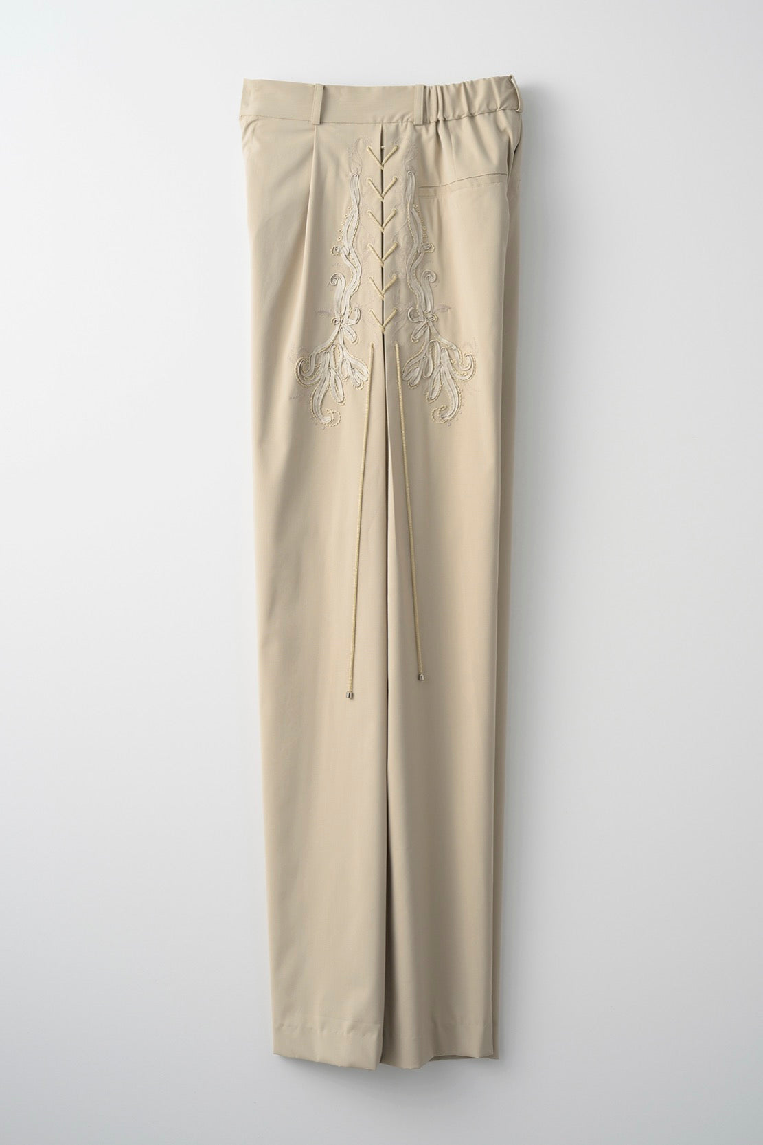 Glimmer embroidered slacks (Beige)