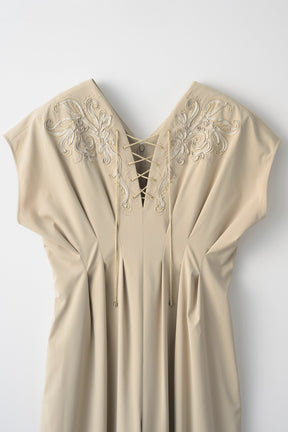 Glimmer embroidered jumpsuit (Beige)