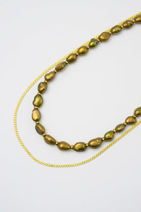 Faint pearl necklace (Gold)