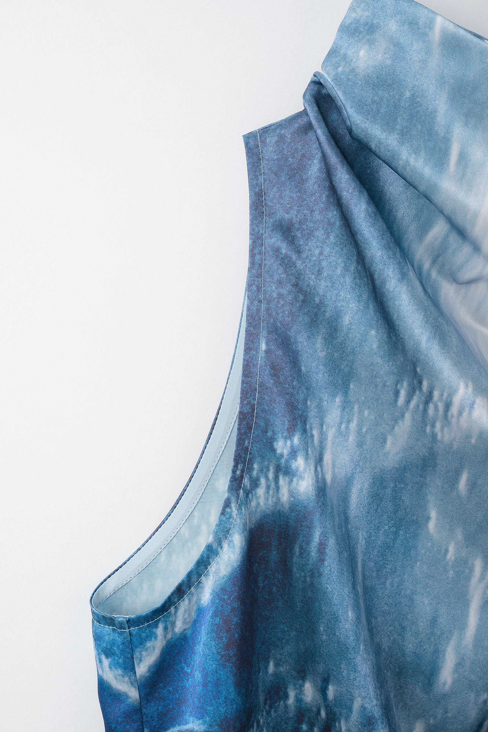 Water mirror print tops (Blue)