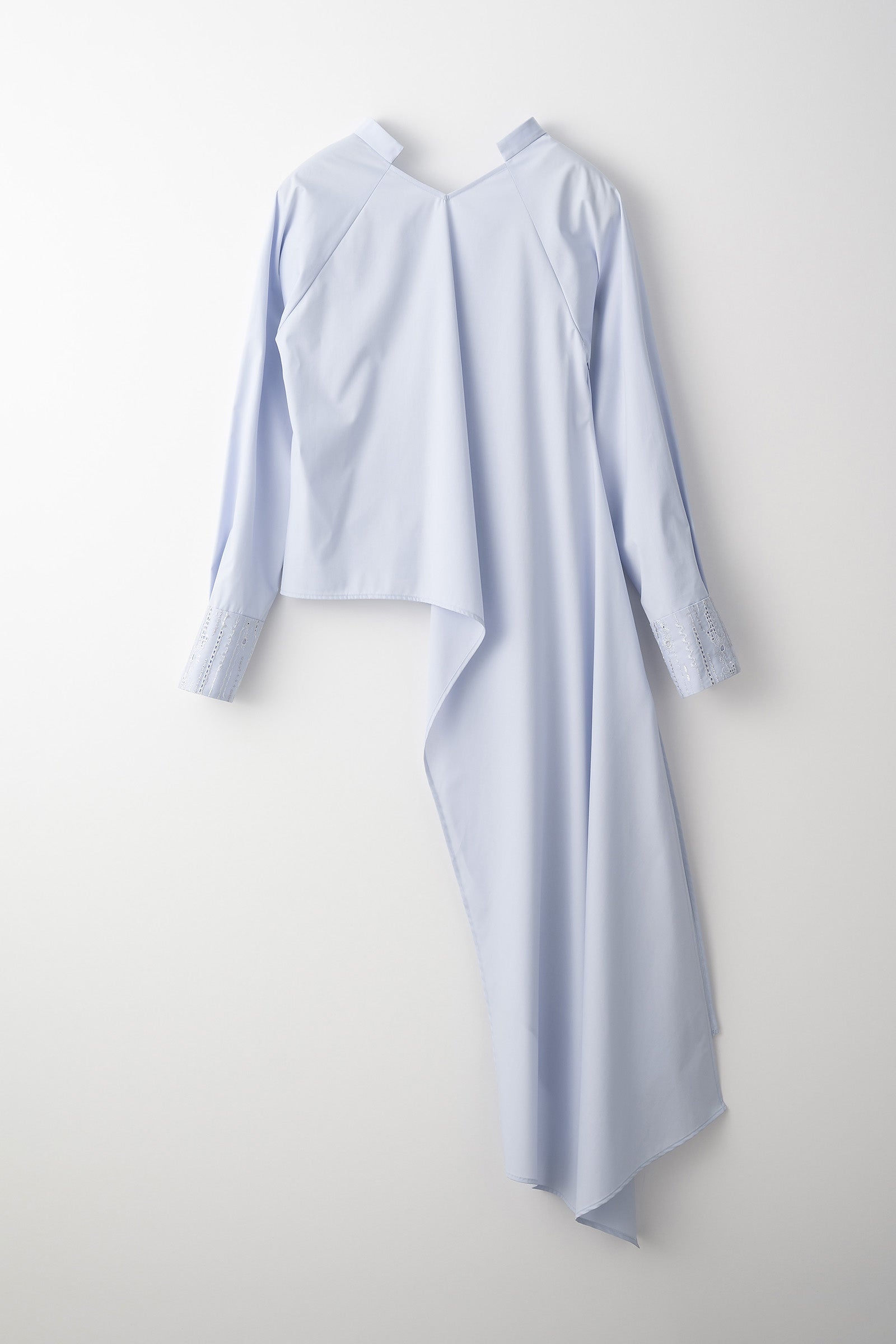 Swaying stripe embroidered blouse (Blue)