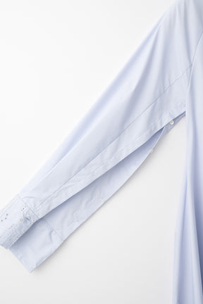 Swaying stripe embroidered blouse (Blue)