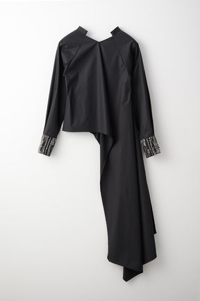 Swaying stripe embroidered blouse (Black)