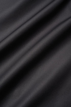 Swaying stripe embroidered blouse (Black)