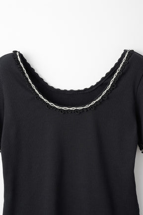 Scallop embroidered tops (Black)