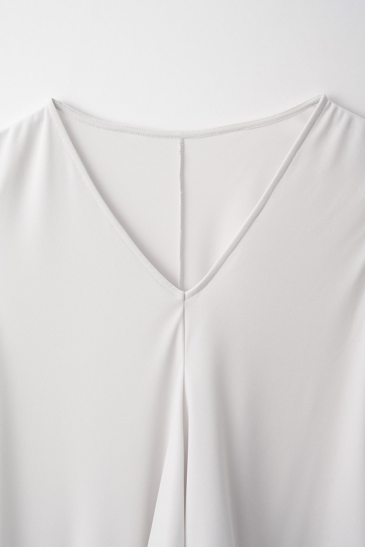 Draped asymmetric tank (Ice gray)