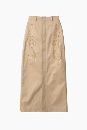 Relief embroidered chino skirt (Beige)