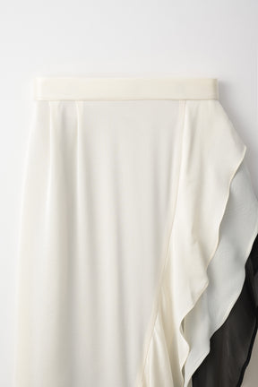 Cascade satin skirt (Ivory)