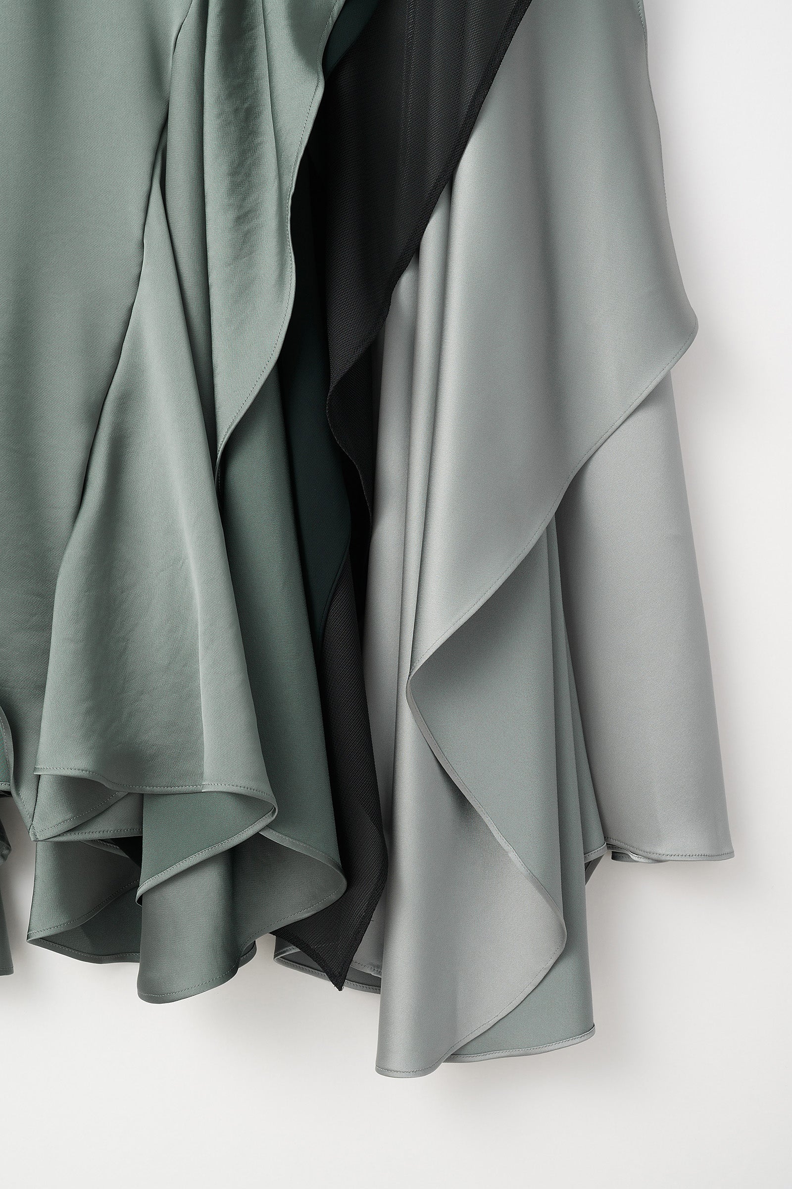 Cascade satin skirt (Slate green)