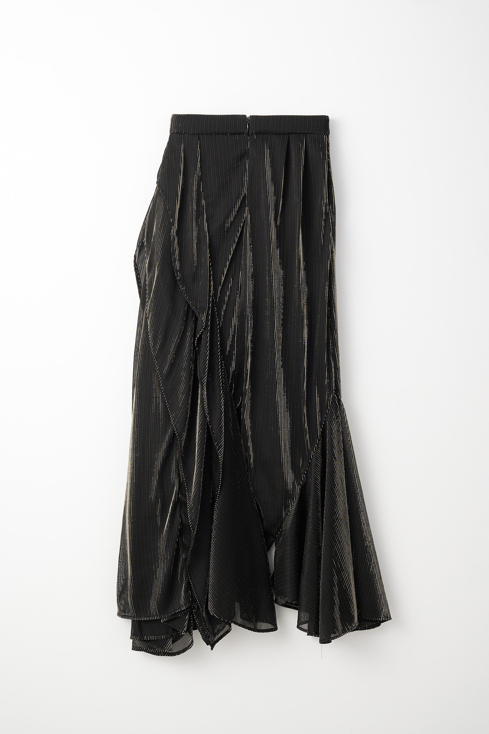 Fluid glimmer asymmetric skirt (Black)