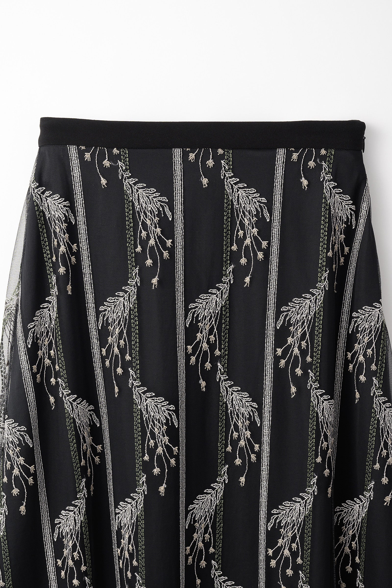 Classic lace skirt (Black)