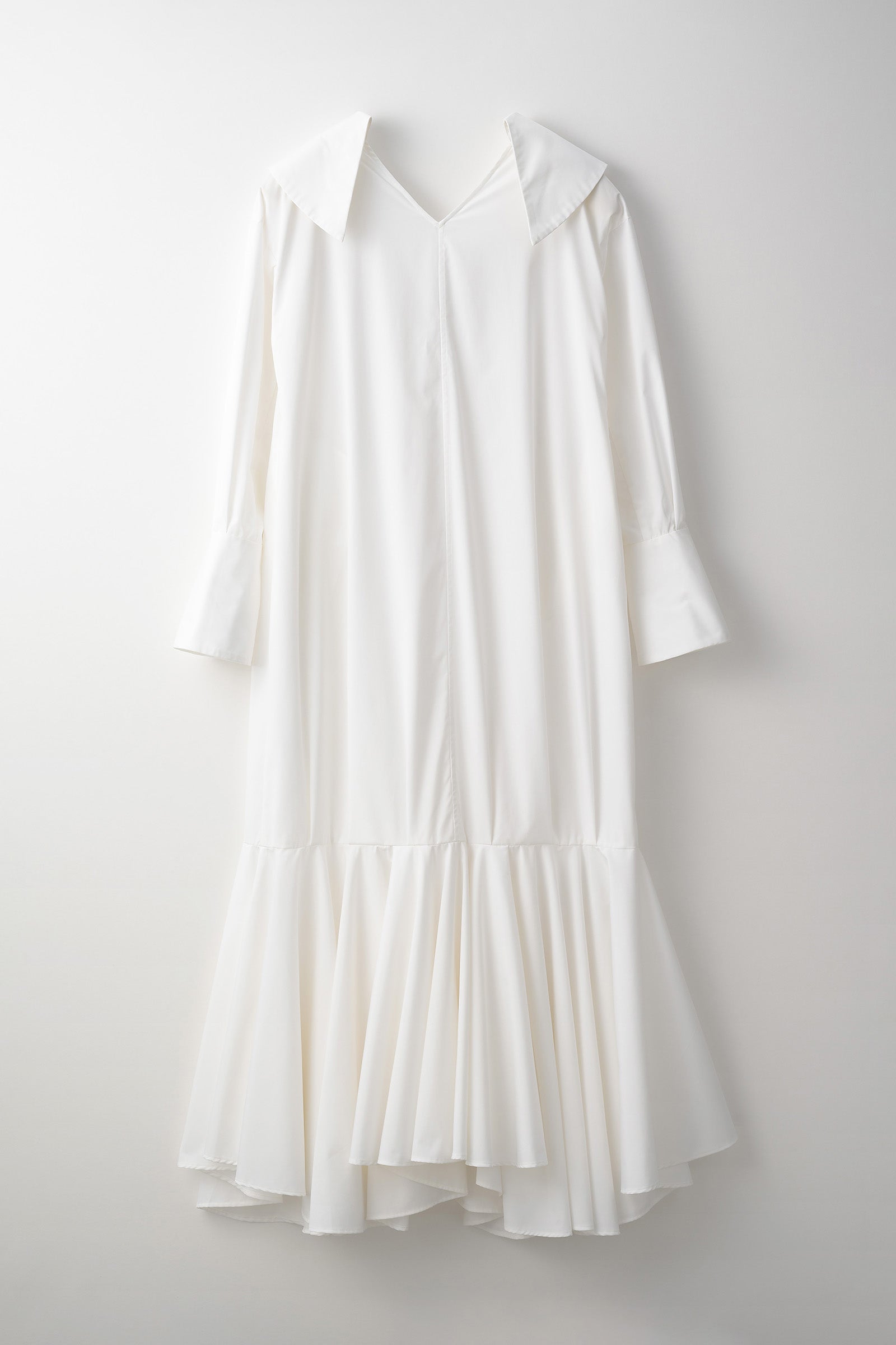 Droplet flower embroidered shirt dress (White)