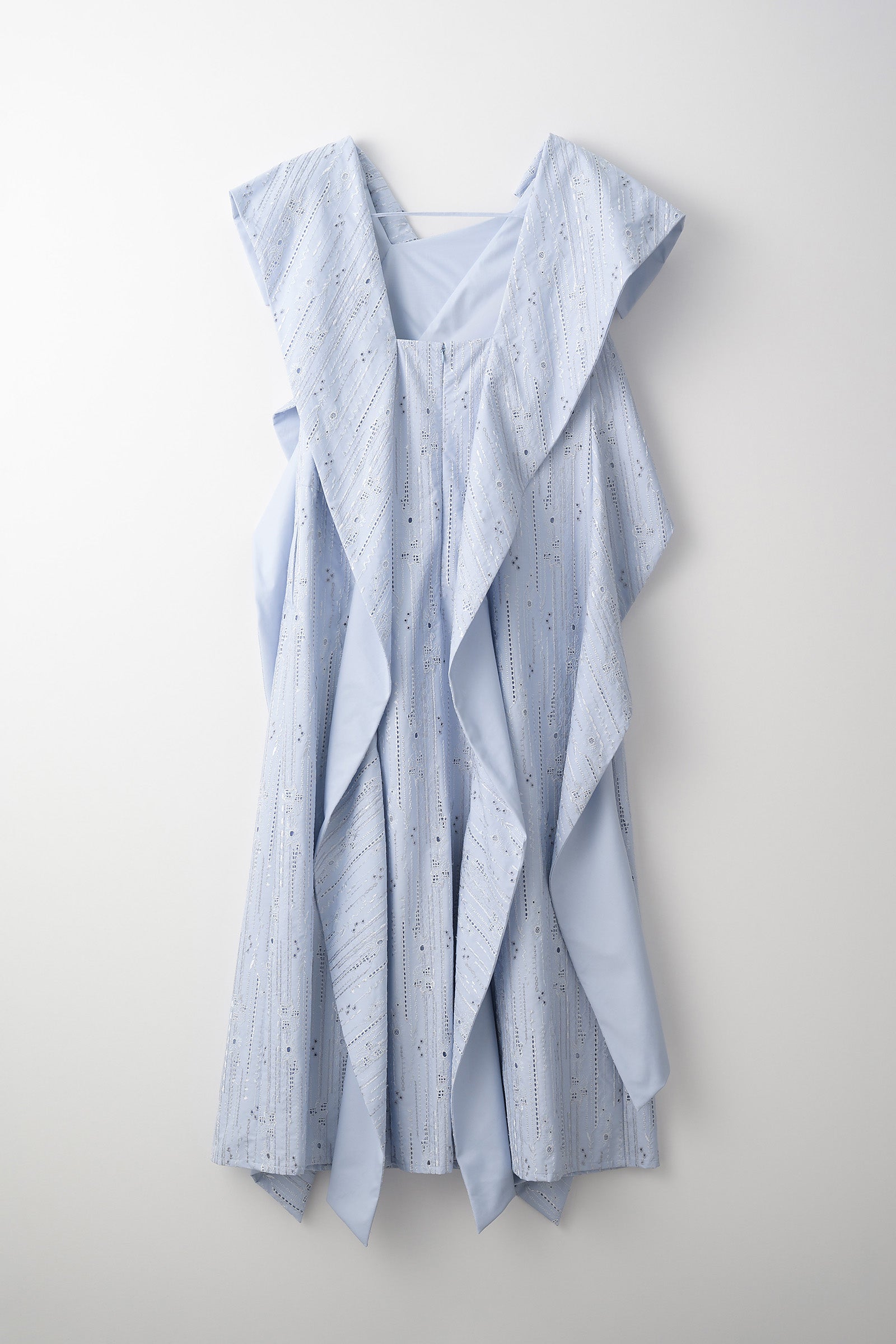 Swaying stripe embroidered dress (Blue)