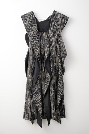 Swaying stripe embroidered dress (Black)