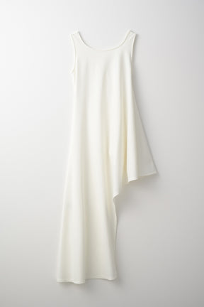 Brooch gather asymmetric dress (White)