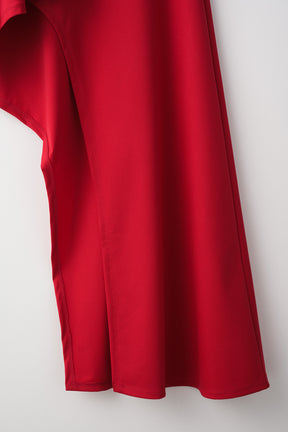 Brooch gather asymmetric dress (Red)