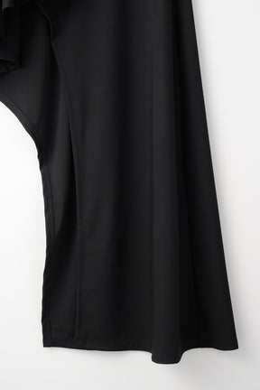 Brooch gather asymmetric dress (Black)