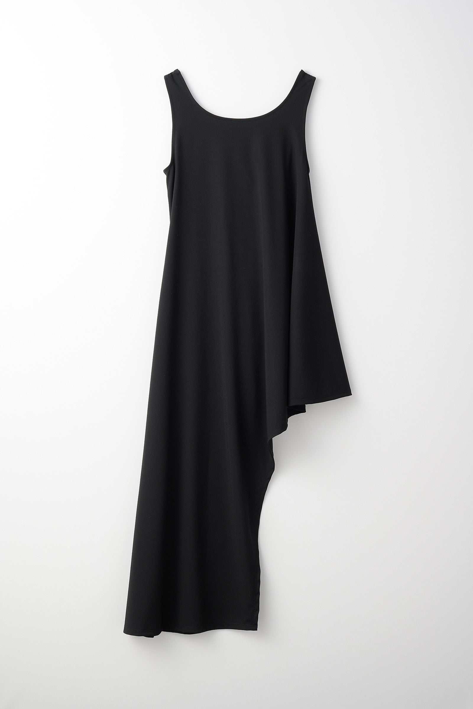 Brooch gather asymmetric dress (Black)